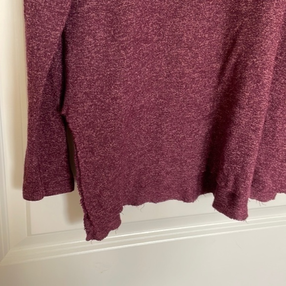 American Eagle Sweater - Picture 3 of 8